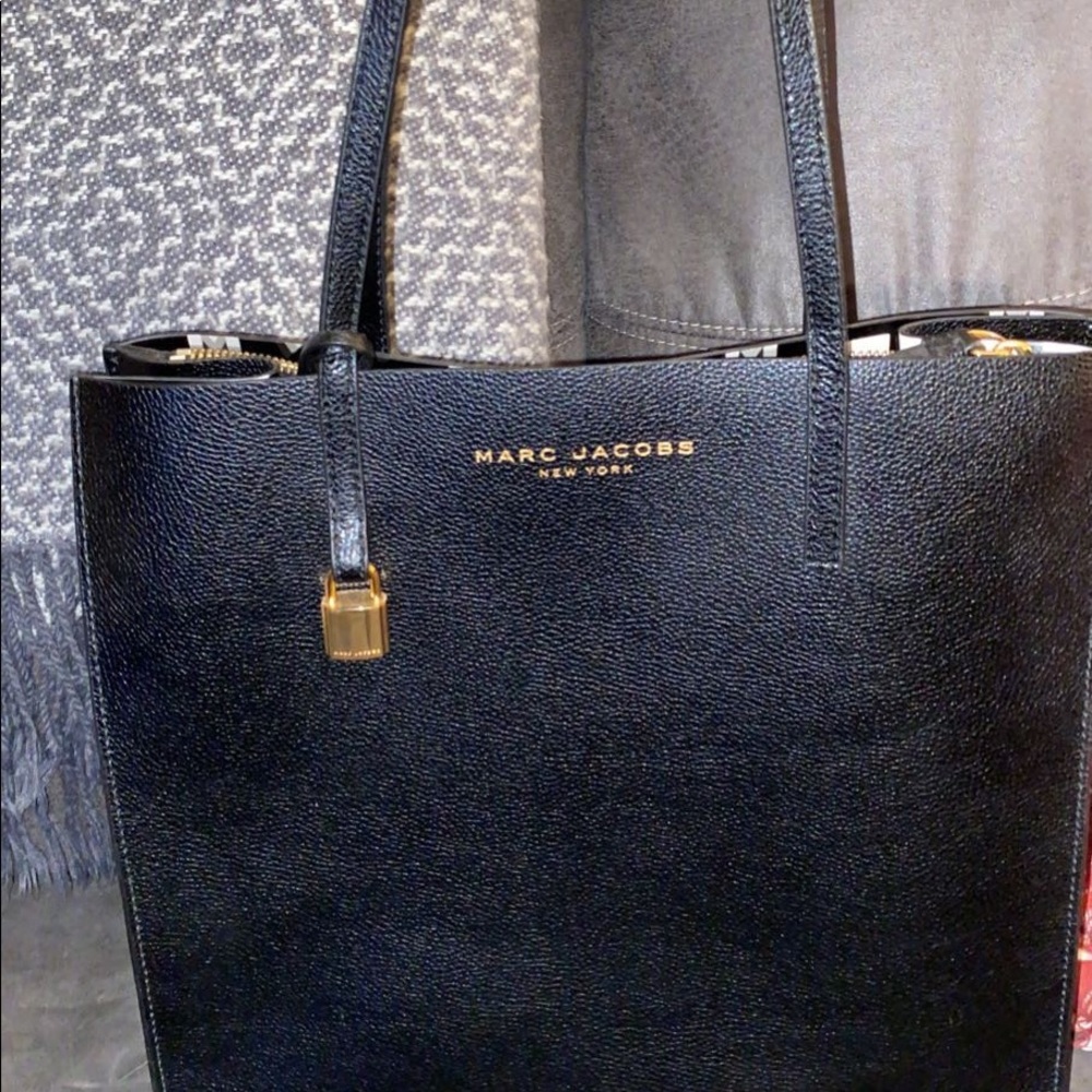Marc Jacobs black Grind tote bag